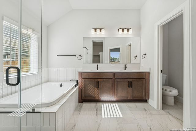 11726 Hackford, San Antonio, TX 78254