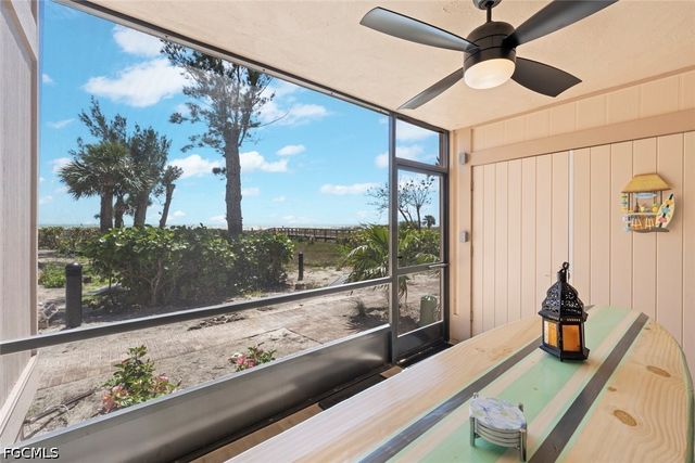 625 Nerita ST C, Sanibel, FL 33957