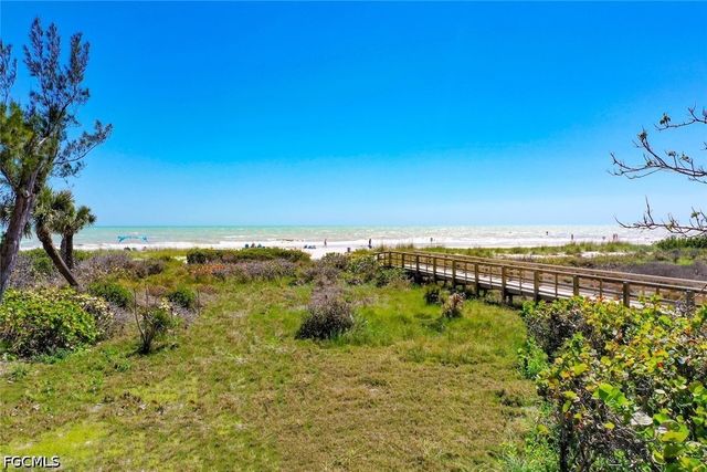625 Nerita ST C, Sanibel, FL 33957