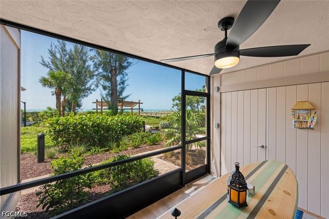 625 Nerita ST C, Sanibel, FL 33957