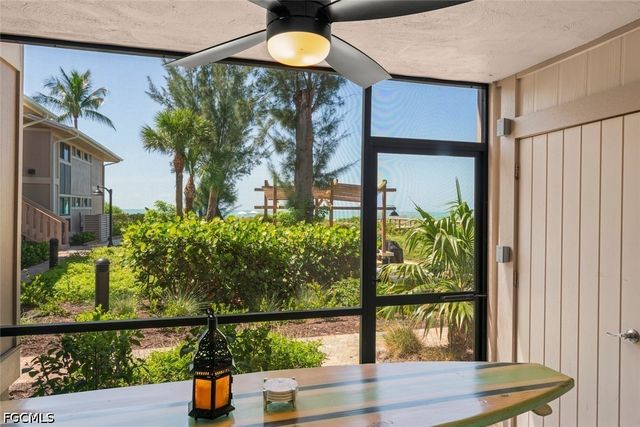 625 Nerita ST C, Sanibel, FL 33957