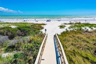 625 Nerita ST C, Sanibel, FL 33957