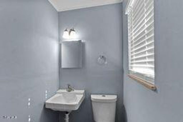 6009 Fall Creek Dock Road, Russellville, TN 37860