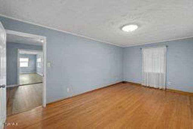 6009 Fall Creek Dock Road, Russellville, TN 37860