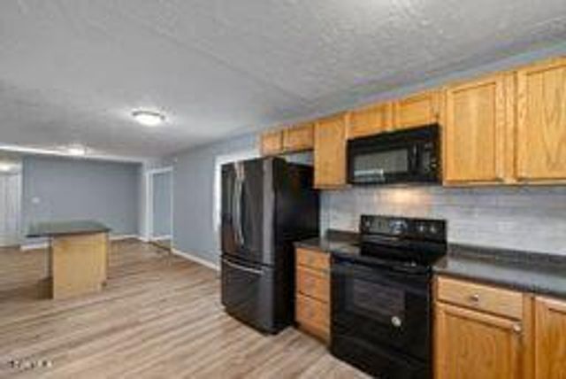 6009 Fall Creek Dock Road, Russellville, TN 37860