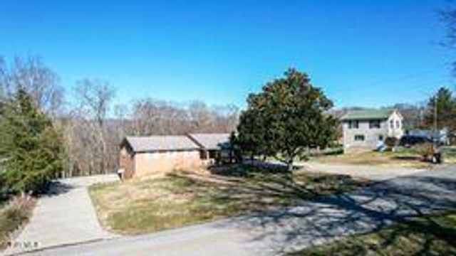 6009 Fall Creek Dock Road, Russellville, TN 37860