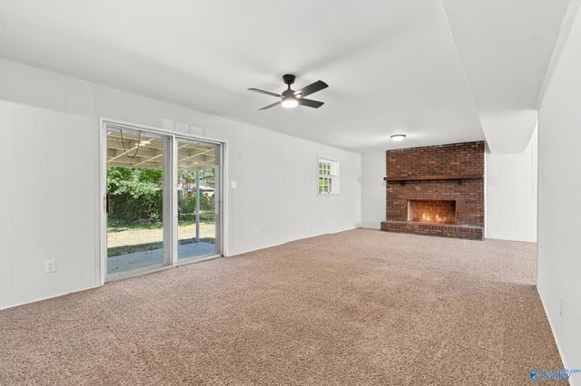 3716 Jamestown Road NW, Huntsville, AL 35810