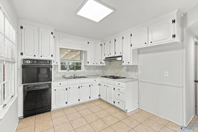 3716 Jamestown Road NW, Huntsville, AL 35810