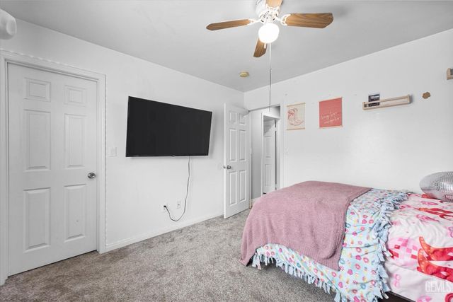 9007 Broadway Avenue, Bakersfield, CA 93311