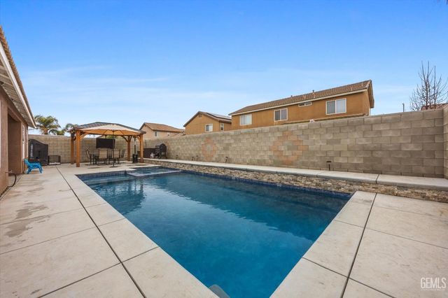 9007 Broadway Avenue, Bakersfield, CA 93311