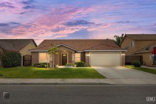 9007 Broadway Avenue, Bakersfield, CA 93311