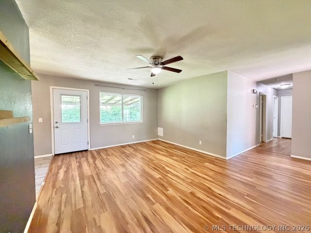 1709 S 4th Street, Broken Arrow, OK 74012