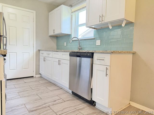 1709 S 4th Street, Broken Arrow, OK 74012