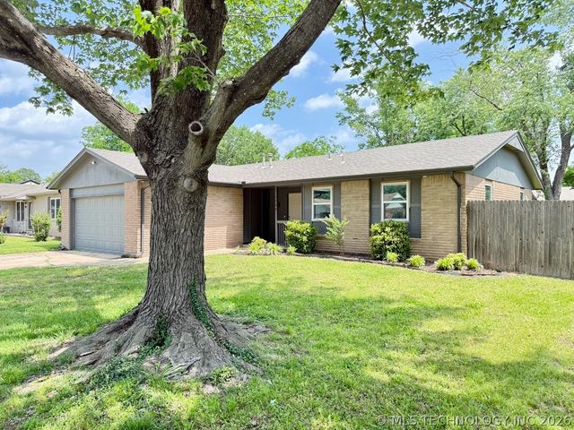 1709 S 4th Street, Broken Arrow, OK 74012