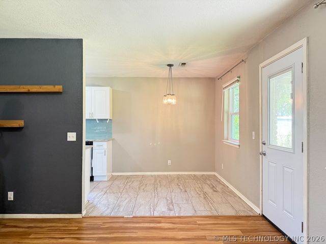 1709 S 4th Street, Broken Arrow, OK 74012