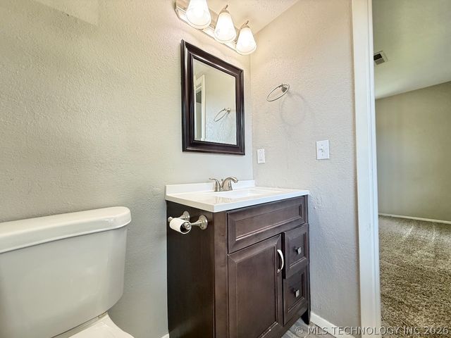 1709 S 4th Street, Broken Arrow, OK 74012