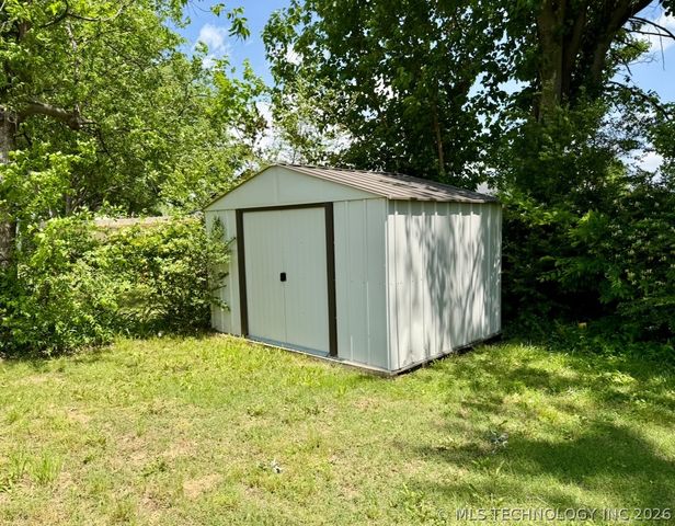 1709 S 4th Street, Broken Arrow, OK 74012