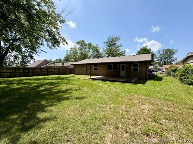 1709 S 4th Street, Broken Arrow, OK 74012