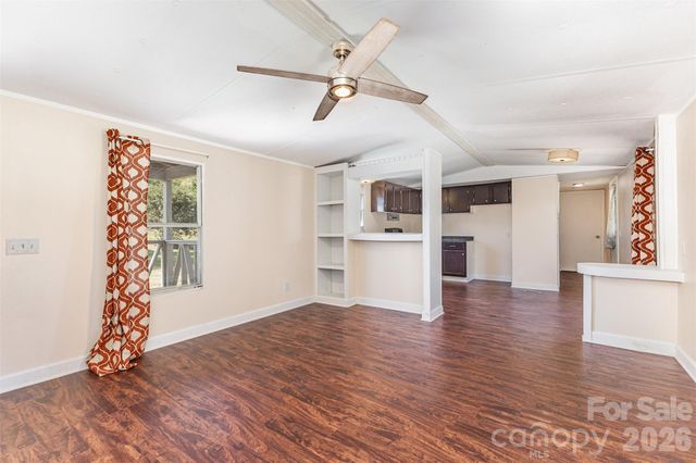 364 Paraham Road S, York, SC 29745