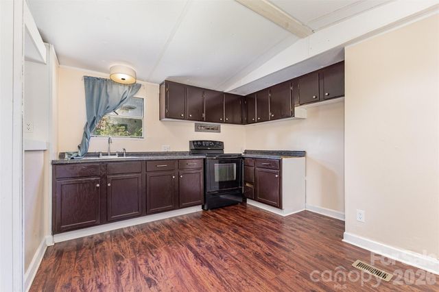 364 Paraham Road S, York, SC 29745