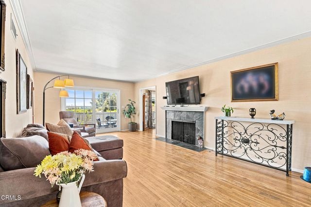 1480 E Glenoaks Boulevard, Glendale, CA 91206