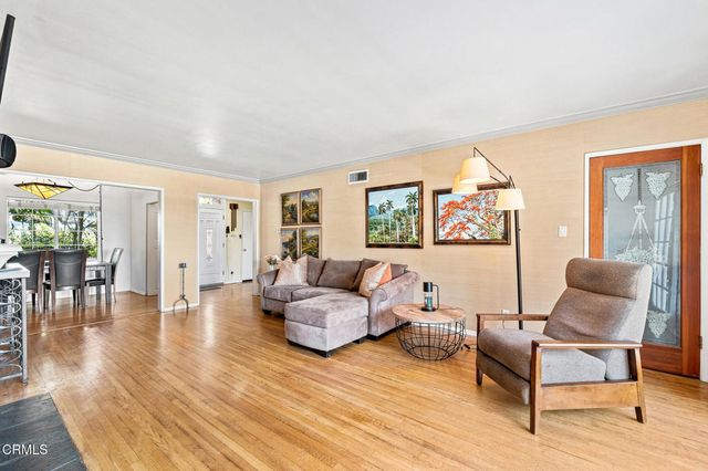 1480 E Glenoaks Boulevard, Glendale, CA 91206