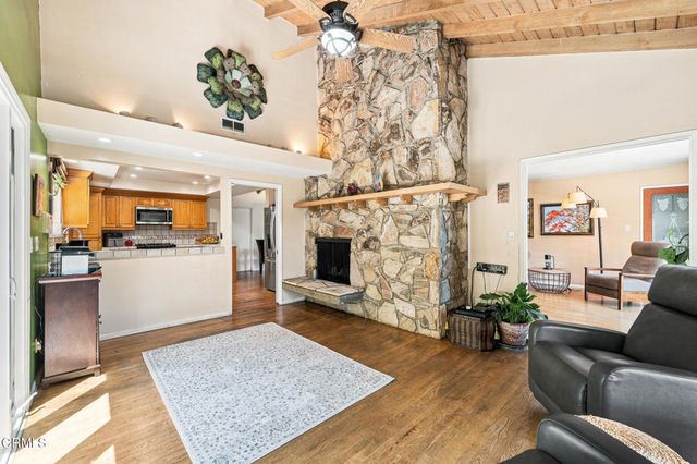 1480 E Glenoaks Boulevard, Glendale, CA 91206