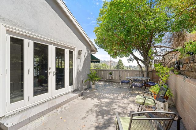 1480 E Glenoaks Boulevard, Glendale, CA 91206