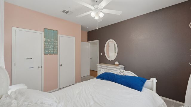 2142 BELVEDERE CT, New Braunfels, TX 78130