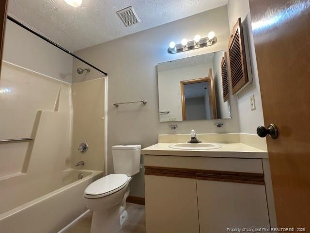 1160 Windham Court, Fayetteville, NC 28303