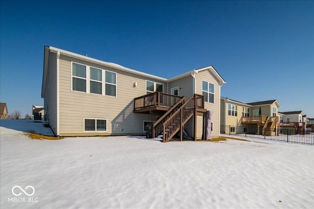 555 Harstad Boulevard, Westfield, IN 46074