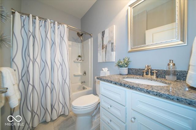 555 Harstad Boulevard, Westfield, IN 46074