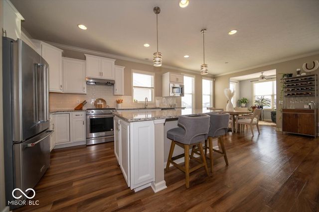 555 Harstad Boulevard, Westfield, IN 46074