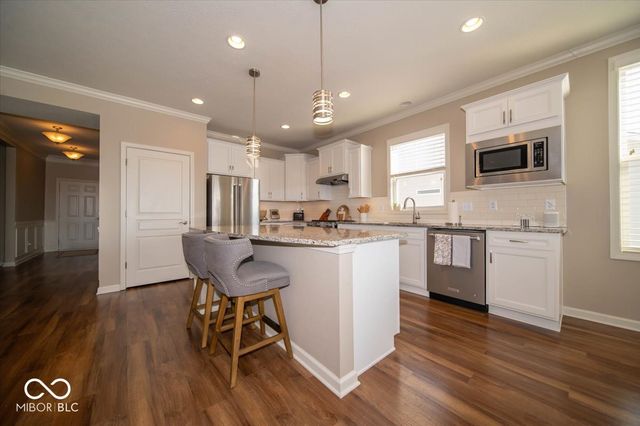 555 Harstad Boulevard, Westfield, IN 46074