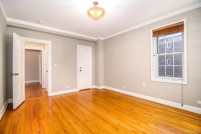 1 Midland Gardens Units 3C & 3D, Bronxville, NY 10708