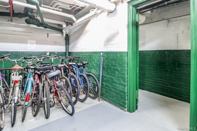 1 Midland Gardens Units 3C & 3D, Bronxville, NY 10708