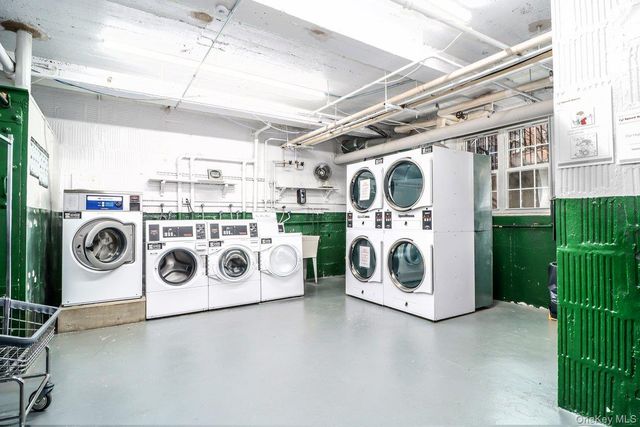 1 Midland Gardens Units 3C & 3D, Bronxville, NY 10708