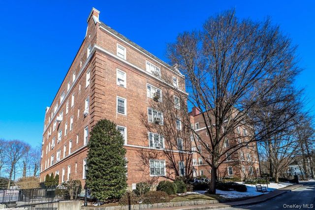 1 Midland Gardens Units 3C & 3D, Bronxville, NY 10708