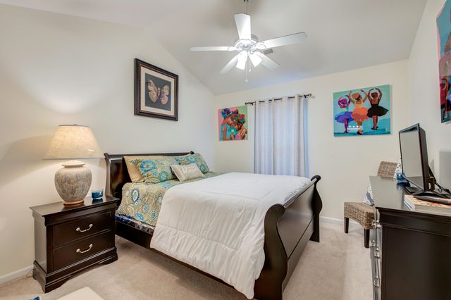 5222 Fernland Way, North Charleston, SC 29420