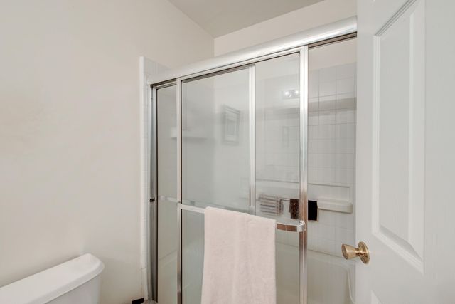 5222 Fernland Way, North Charleston, SC 29420