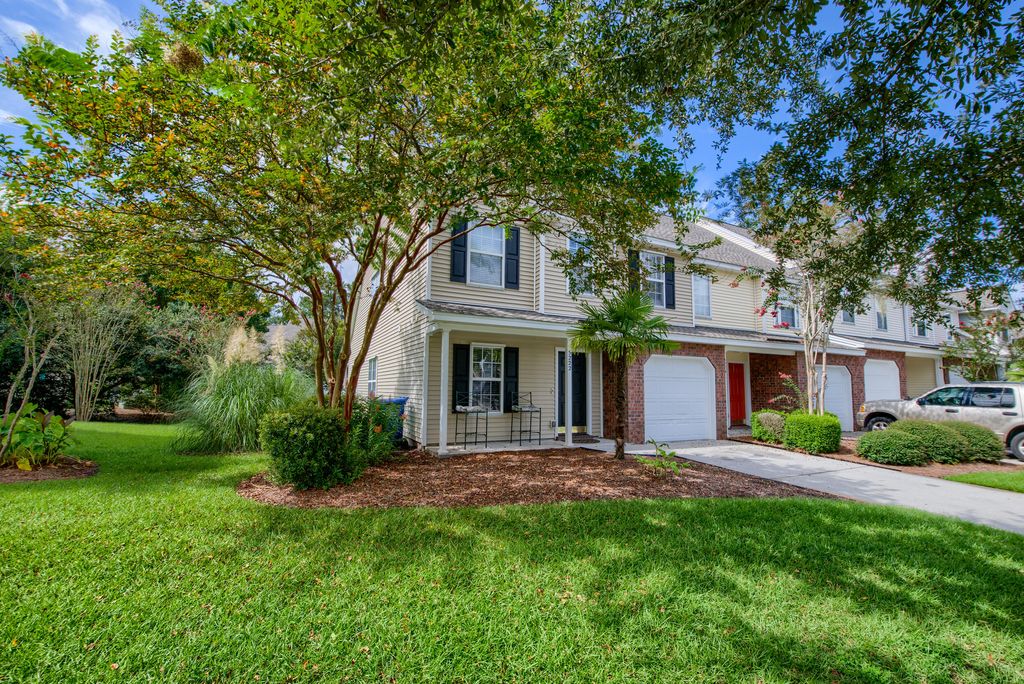 Image 27 of property listing at 5222 Fernland Way, North Charleston, SC 29420