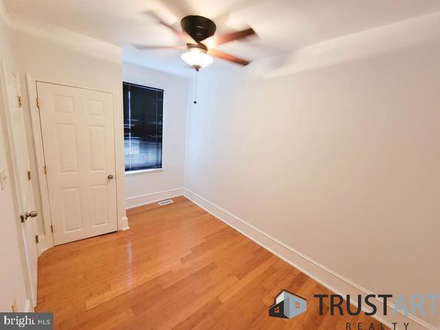 2444 S FAIRHILL ST, Philadelphia, PA 19148