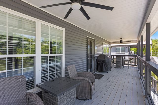 958 Pevahouse Camp Lane, Decaturville, TN 38329