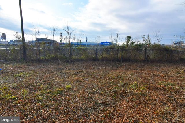 1518 CHILDRENS WAY, Martinsburg, WV 25401