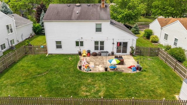 431 NEWPORT Drive, Naperville, IL 60565