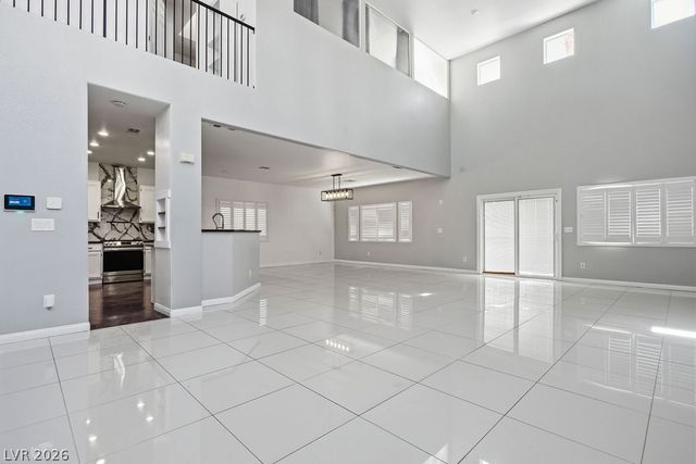 7285 Winding Creek Drive, Las Vegas, NV 89113