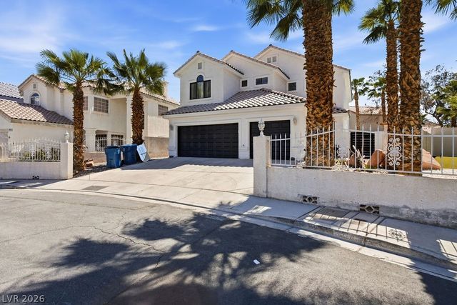7285 Winding Creek Drive, Las Vegas, NV 89113