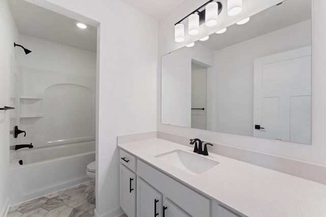 8595 Farmstead Avenue NE, Monticello, MN 55362