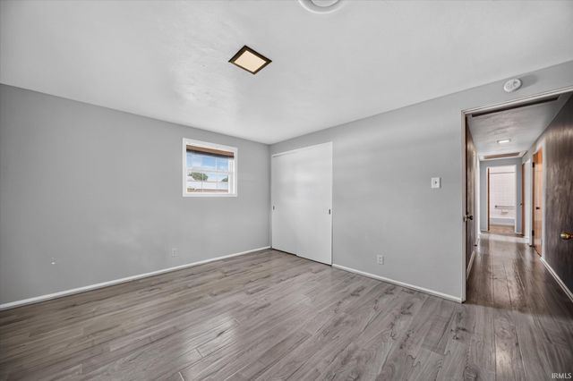 231 S Holiday Drive, South Bend, IN 46615