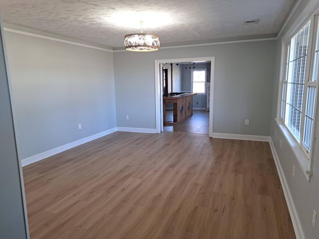 1027 E Recess Road, Hanahan, SC 29410